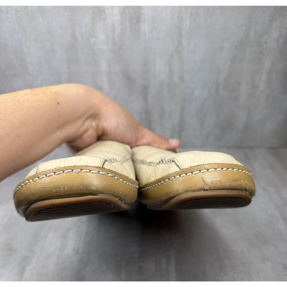 Lacoste Shoes Mens Size 10.5 Beige Boston Punched Leather Slip On Moccasin main image 13